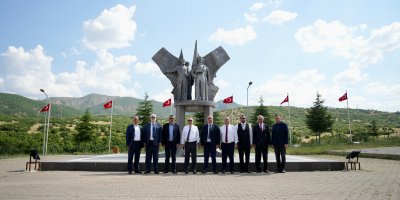 Şeyh Said İle Öcalan Arasında Fark Yok