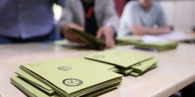 Genç seçmen hangi partiyi oy verecek?