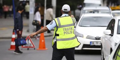 Trafik cezasına itiraz eden yandı