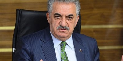 Yeni Anayasa Referanduma Gidecek