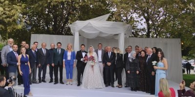 Denizli’de 41 Şahitli Görkemli Düğün