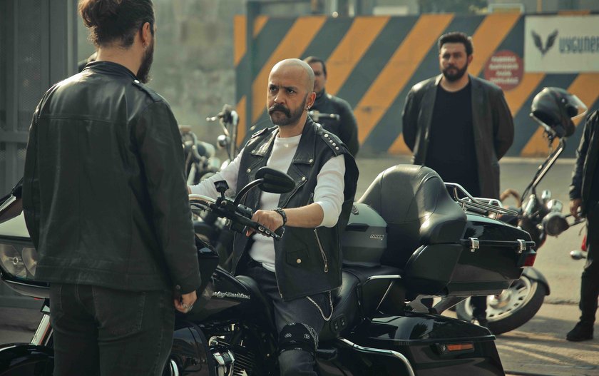 cukur-130-bolum.jpg