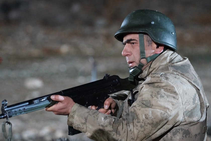 Nöbet 3. Bölüm İzle