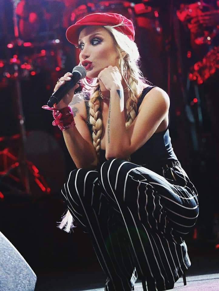 thumbnail_irem-derici.jpg