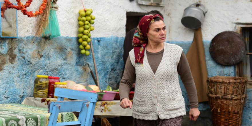 Zümrüdüanka 1.Bölüm FULL izle Tek Parça Fox TV